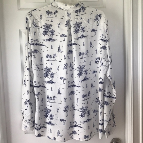 Tropical Print Buttondown Top- size M - Picture 5 of 6